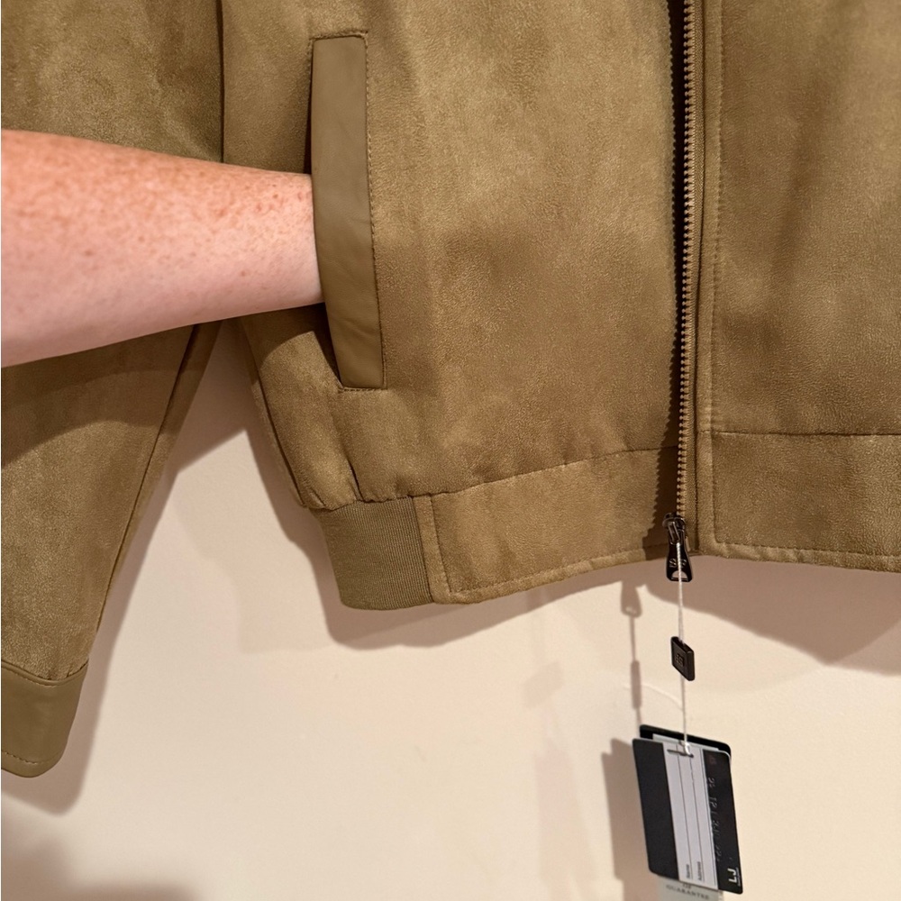 NWT Suede Style Bomber Jacket, Medium, Italian, Faux Leather, 1980's Euro Summer - Picture 9 of 12